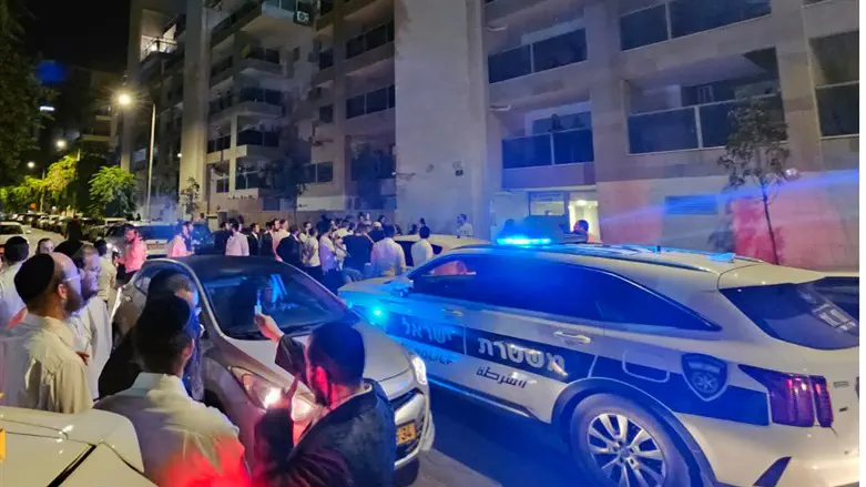 Secular resident threatens haredim with knife