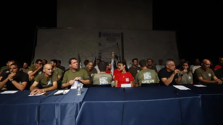 10,000 reservists declare they will not report for duty | Israel ...