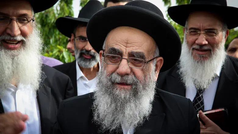 צילום: Yaakov Cohen/Flash90 הקרב על קולו של הרב צדקה