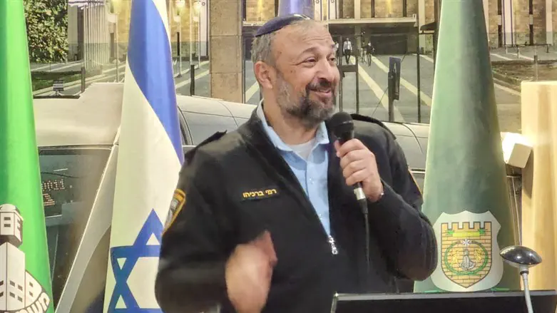 פיקוח נפש, הפגנות ושימוש בכוח