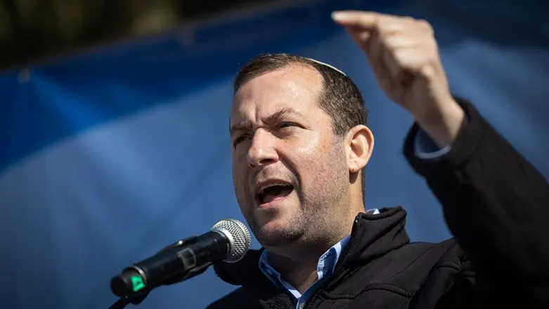 צילום: Yonatan Sindel/Flash90 В гробницу Йосефа торжественно внесён свиток Торы