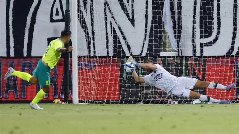 סירב להזכיר את השוער בשל היותו ישראלי