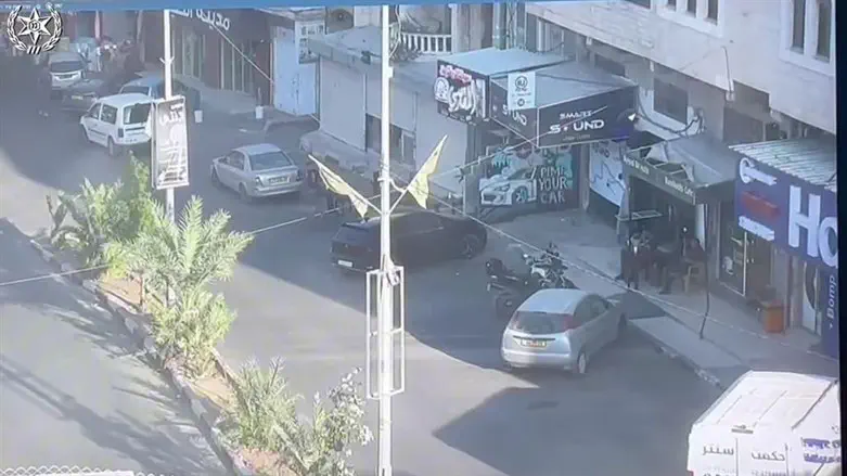 מסתערבים עוצרים באבו-דיס חשוד בטרור