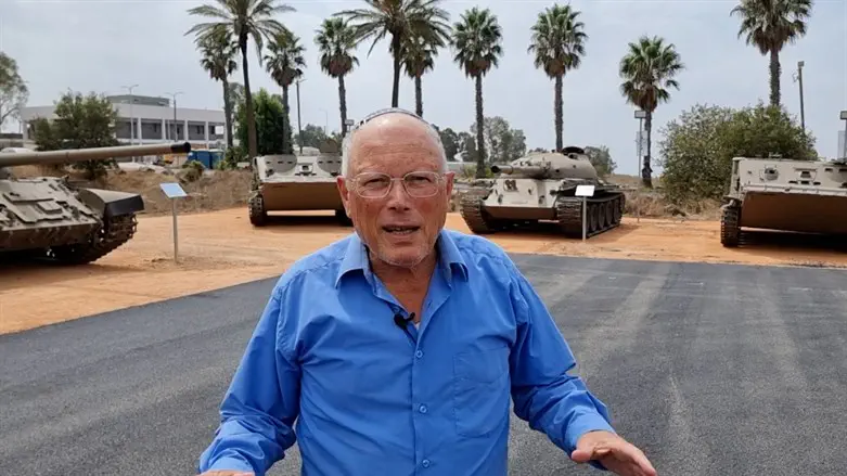 ד"ר חגי בן ארצי עם הסיפור של מחנה נפח