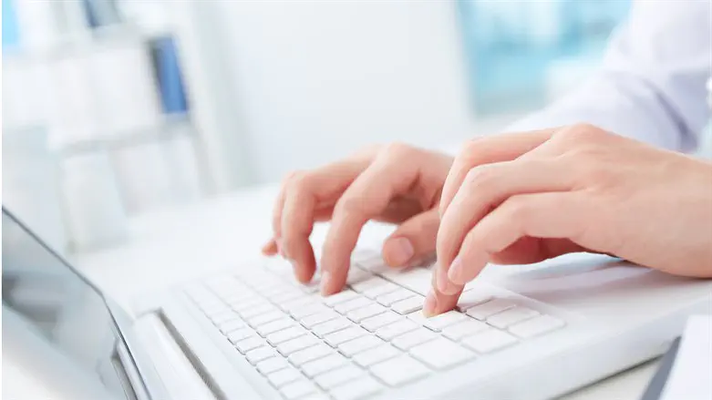 iStock Best Ways to Repair Corrupted Excel Files Online and Offline