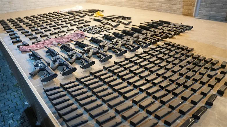 "לערב את הצבא במאבק נגד הנשק הבלתי חוקי"