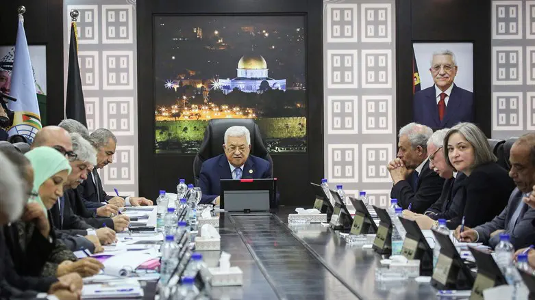 تحقيق: منتخبون في السلطة يشجعون الإرهاب
