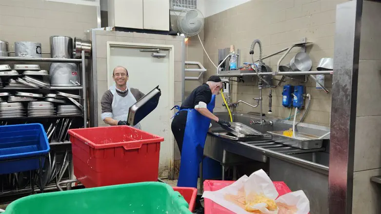 צילום: באדיבות המצלם ראש הישיבה ששטף כלים - והדואט של בן גביר