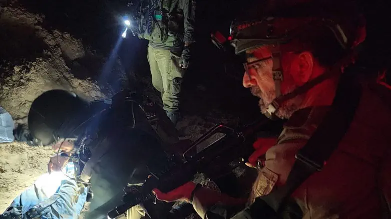 צילום: באדיבות המצלם הדיין זרק רימון על מחבלים וחיסל אותם