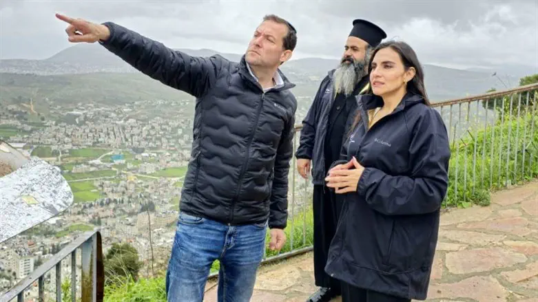 צילום: אליחי מנחם "מחזקת אתכם, יש אור בתוך החושך"