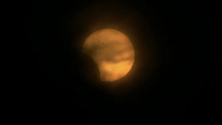 Photo by Abed Rahim Khatib/Flash90 Total solar eclipse in Spain, Iceland