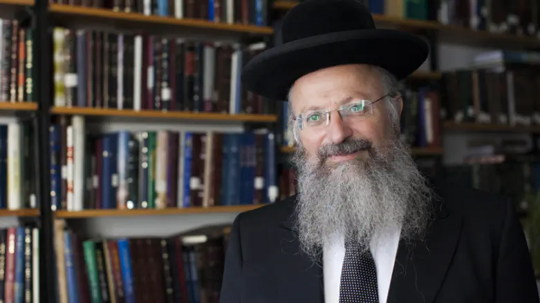 Torah and valor in war