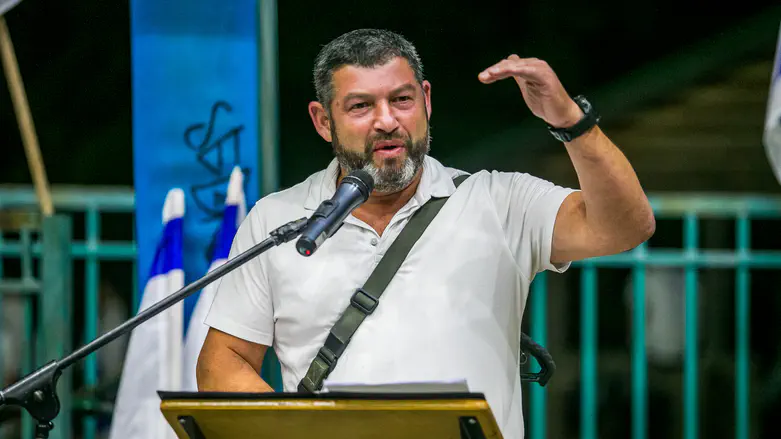 וינטר נגד הרמטכ"ל: "מי אתה בכלל, חוצפן"