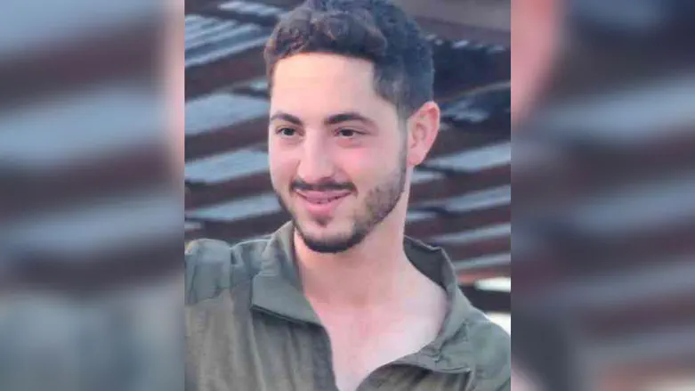 "אלון סיכן את חייו לאורך כל שירותו"