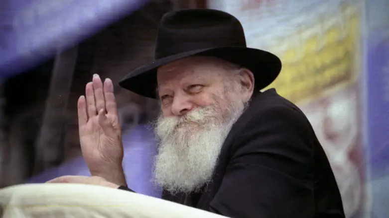 צילום: ישראל זאב גולדשמיט הדולר של הרבי - והשחרור מהשבי