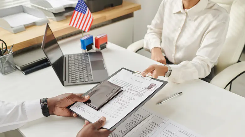 צילום: iStock Best Golden Visa Programs for Israeli Citizens