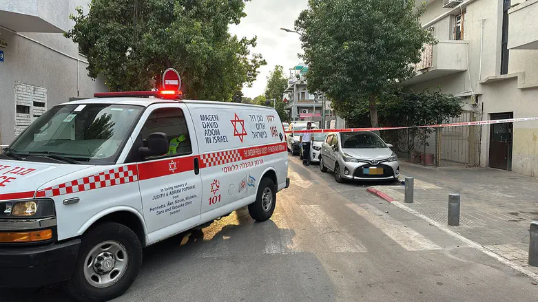 MDA spokesperson Dead baby found next to trash can in Tel Aviv