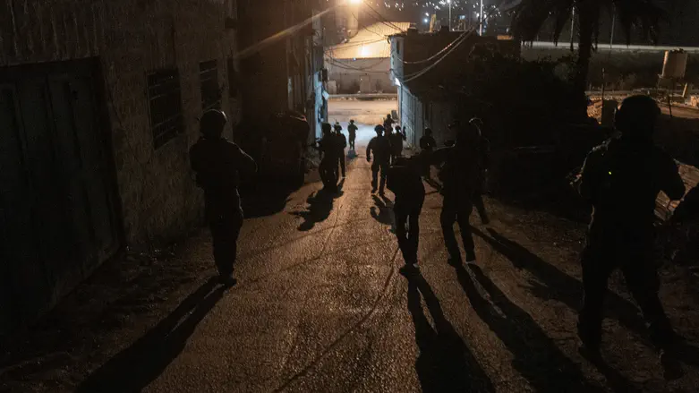 Terrorist attempts to stab IDF soldier and is eliminated