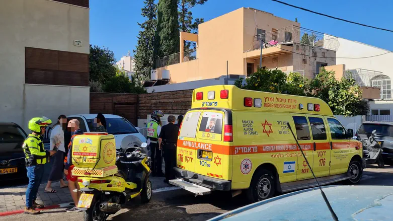 MDA Man falls to death while dismantling sukkah