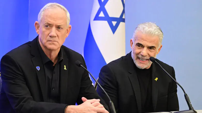 Lapid and Gantz clash