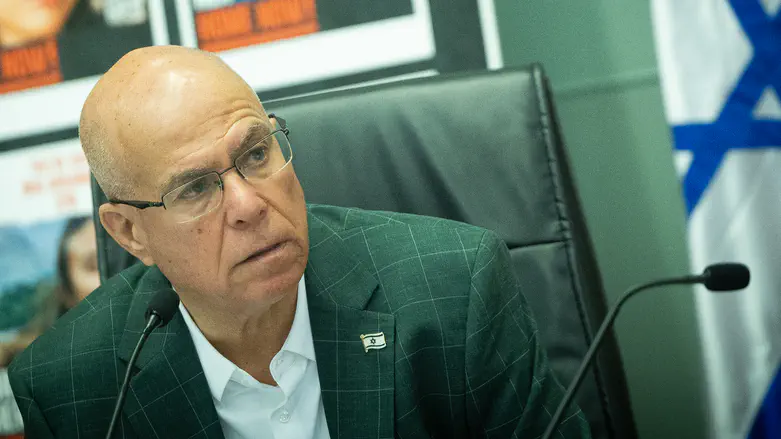 אחרי שתקף את טראמפ: צביקה פוגל מתנצל