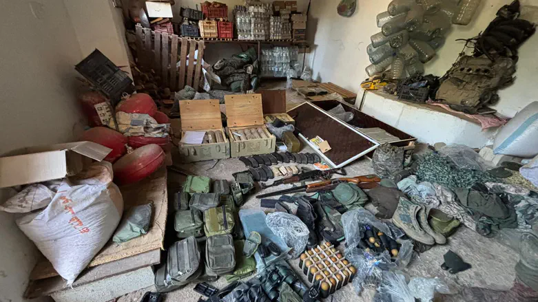 צילום: דובר צה"ל הושמדה מנהרה ומעליה מחסנים מלאים תחמושת