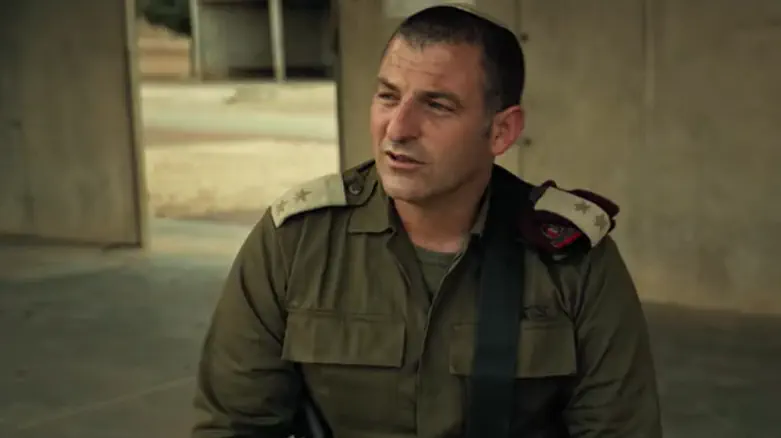 אל"מ אפרים אבני - מפקד חטיבת הצנחנים