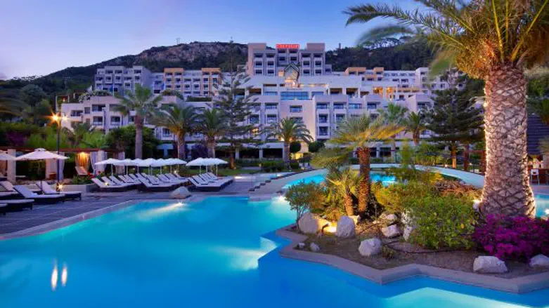 לאן בטוח לישראלים לטוס בפסח 2025?