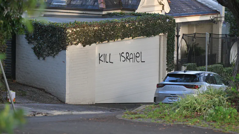 Australia's Urbi et Orbi moment