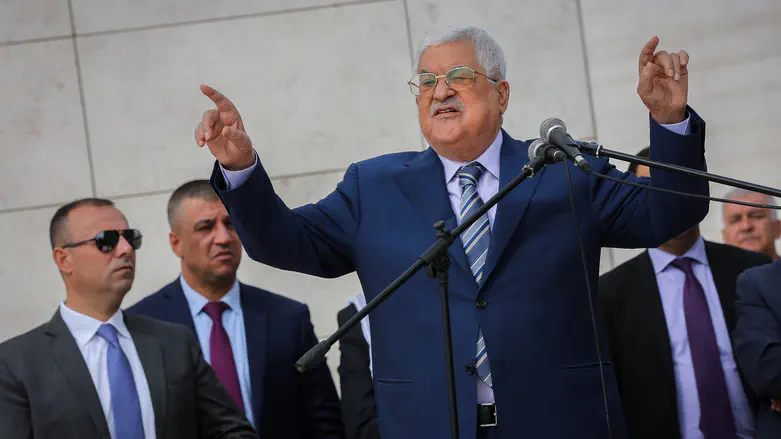 אבו מאזן מכין תשתית ל"מדינת פלסטין"