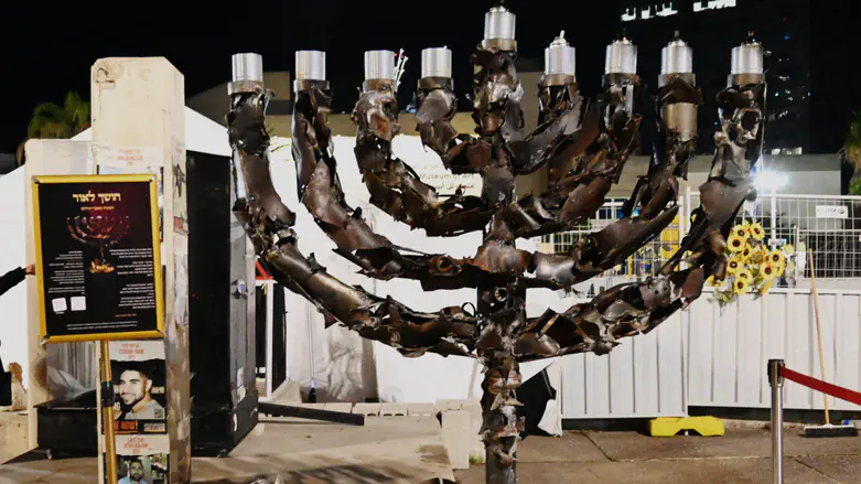 Paulina Patimer Menorah made of missile fragments displayed in Hostages Square