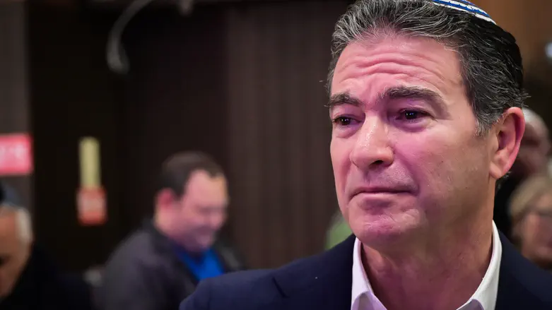 Former Mossad chief Yossi Cohen eyes political run with new party