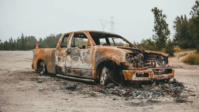 קונה רכבים לפירוק בשנת 2025 – המדריך המלא