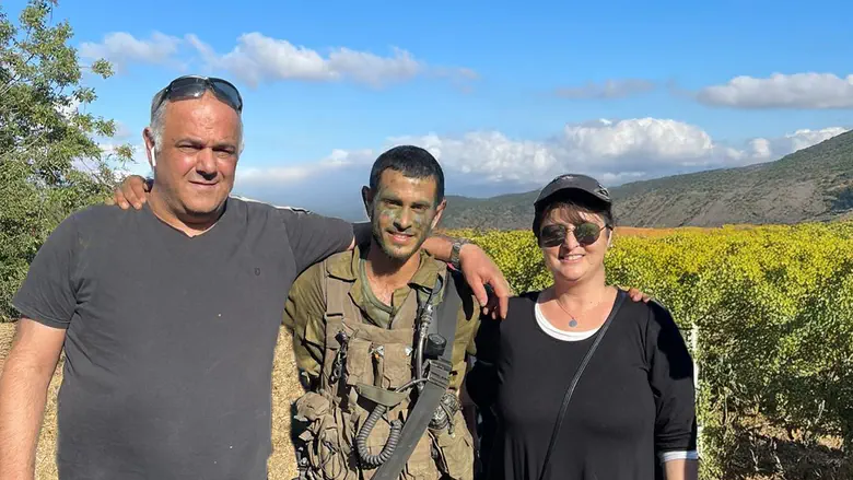 עמוד התווך המשפחתי שדאג להוריו