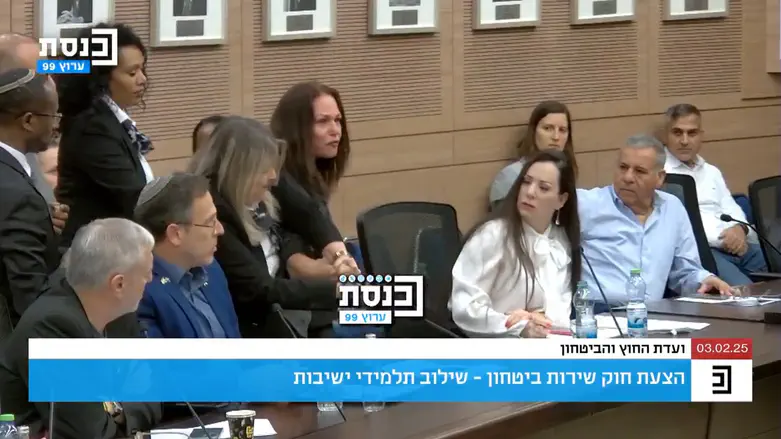 אם החייל תקפה את הממשלה, אדלשטיין רתח