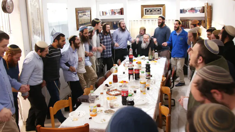 ההתוועדות המרכזית לט"ו בשבט בנחלת יוסף