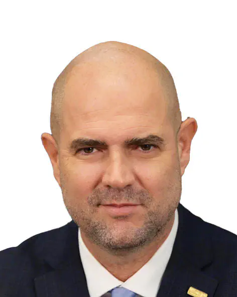 אמיר אוחנה