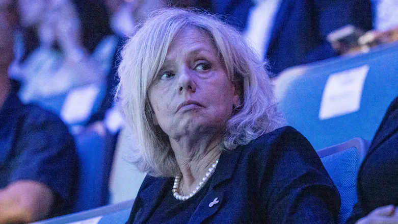 Supreme Court cancels hearing on A-G dismissal