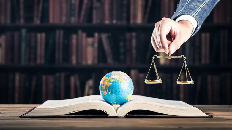 צילום: istock Top legal factors that impact international business