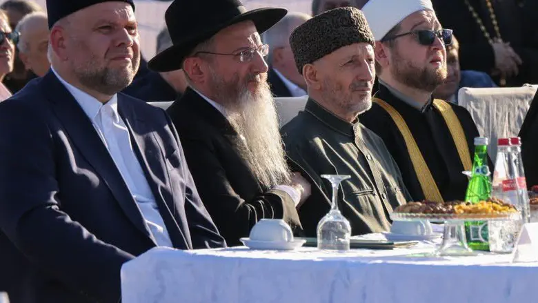 Derbent municipality Muslim businessman funds construction of new synagogue