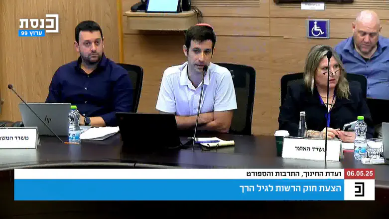 אויבינו מתייחסים לכבוד המת יותר מאיתנו