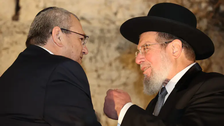 דחייה בדיון על כהונת מנכ"ל הרבנות