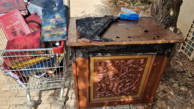 'The rabbi's prayer book remained intact'