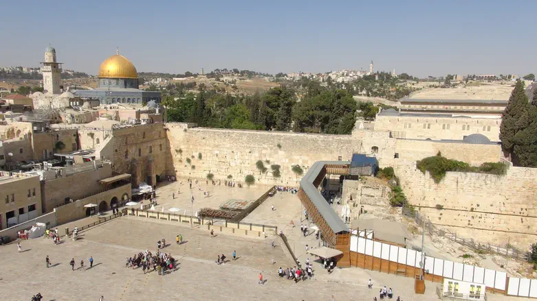 The people of Israel unite in prayer from the Western Wall