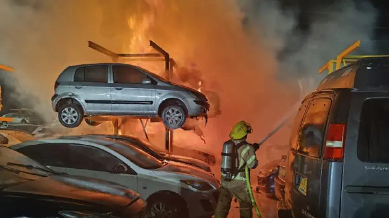 כ-25 טילים שוגרו בשני מטחים, ללא נפגעים