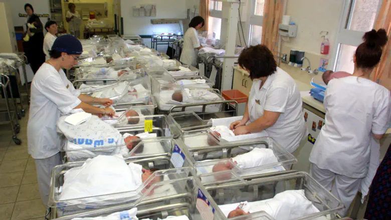 משרד הבריאות: שחרור יולדות אחרי 12 שעות