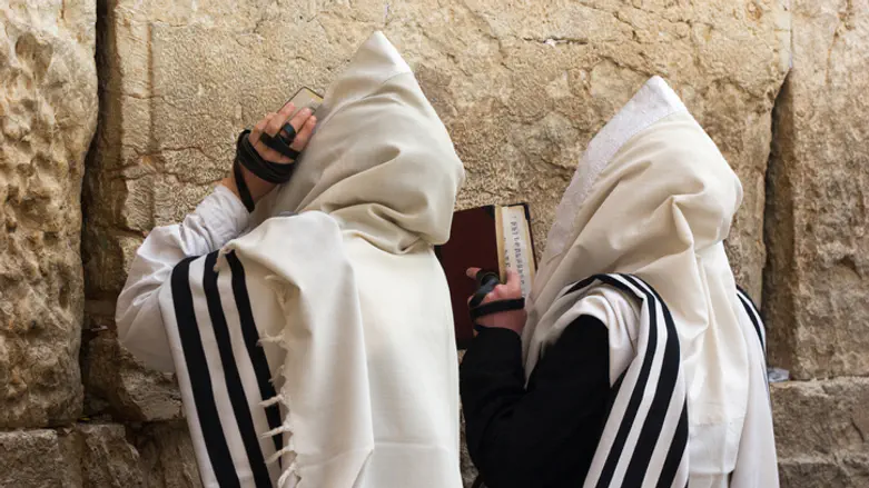 Before you give away eastern Jerusalem, Senator,look at the Kotel