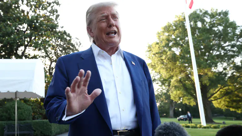 Trump lashes out, warns Israel not to respond to violation