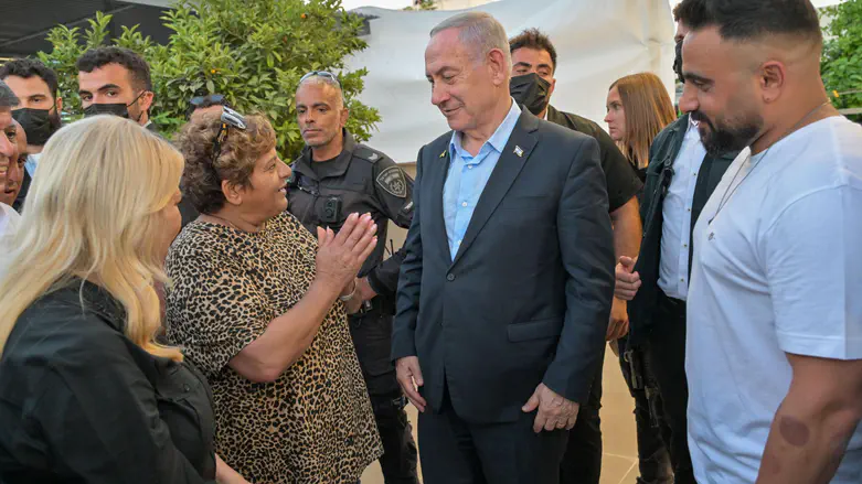 Netanyahu visits Rachel Edri in Ofakim