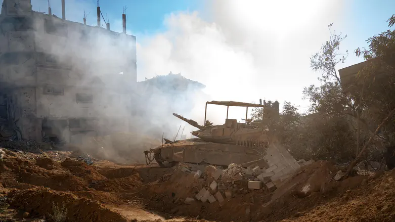 Hamas observation post used to attack soldiers destroyed